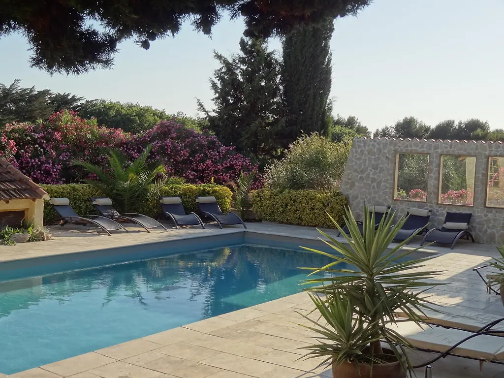 Bed and Breakfast La Bastide de Font Clarette à Six-Fours-les-Plages Couette-café